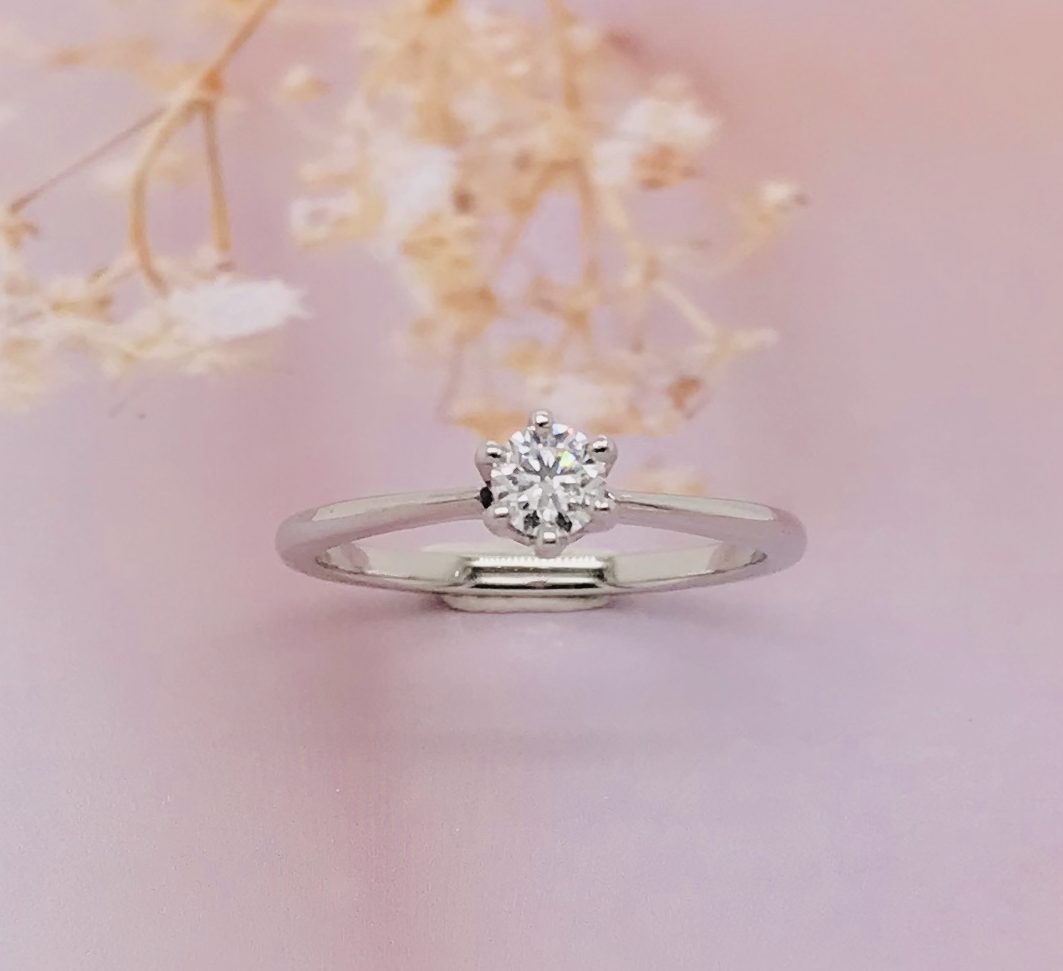 .23 Carat Diamond Engagement Ring PLATINUM ER545