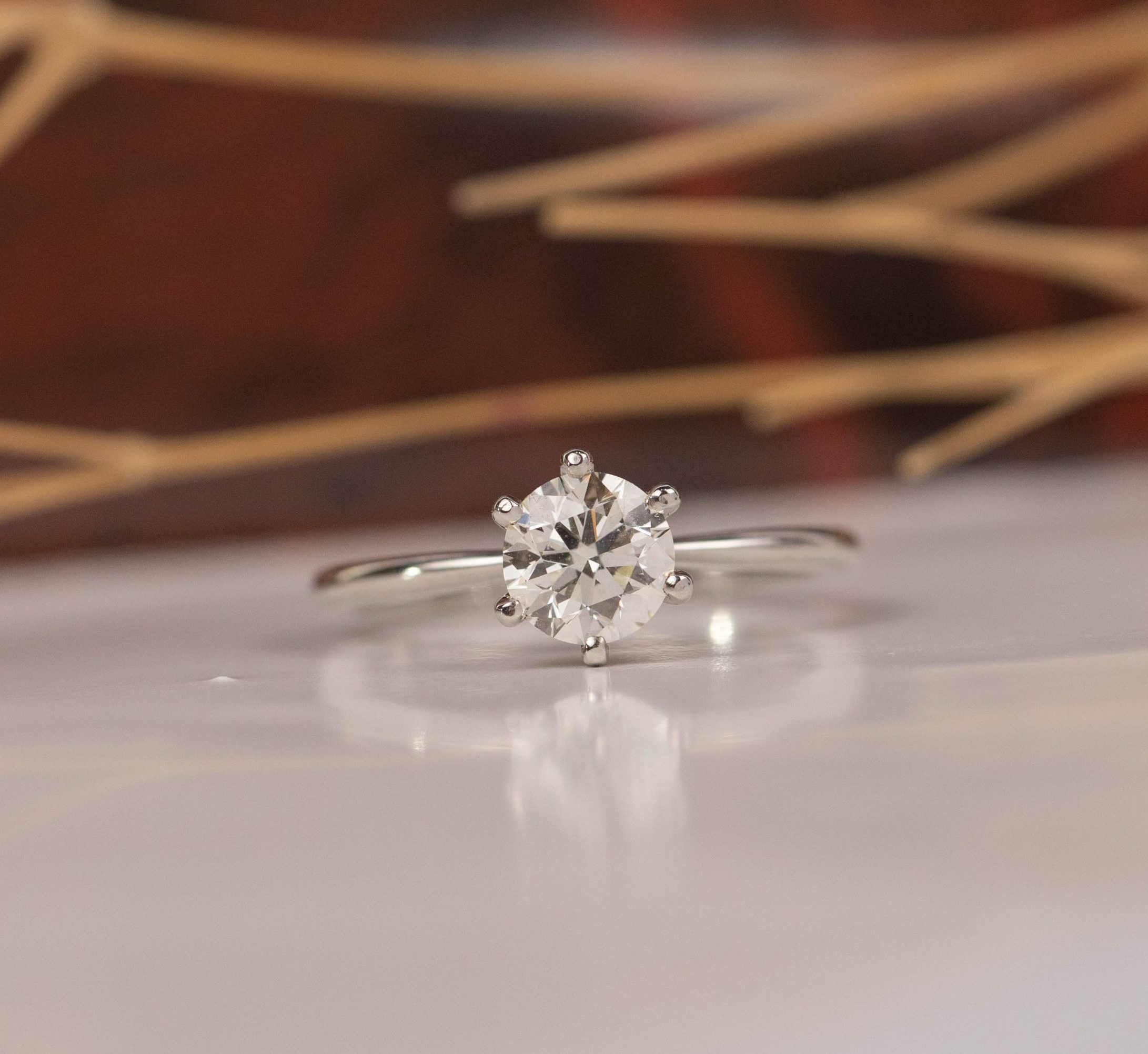 GIA-Certified .90 Carat Diamond Engagement Ring PLATINUM ER677