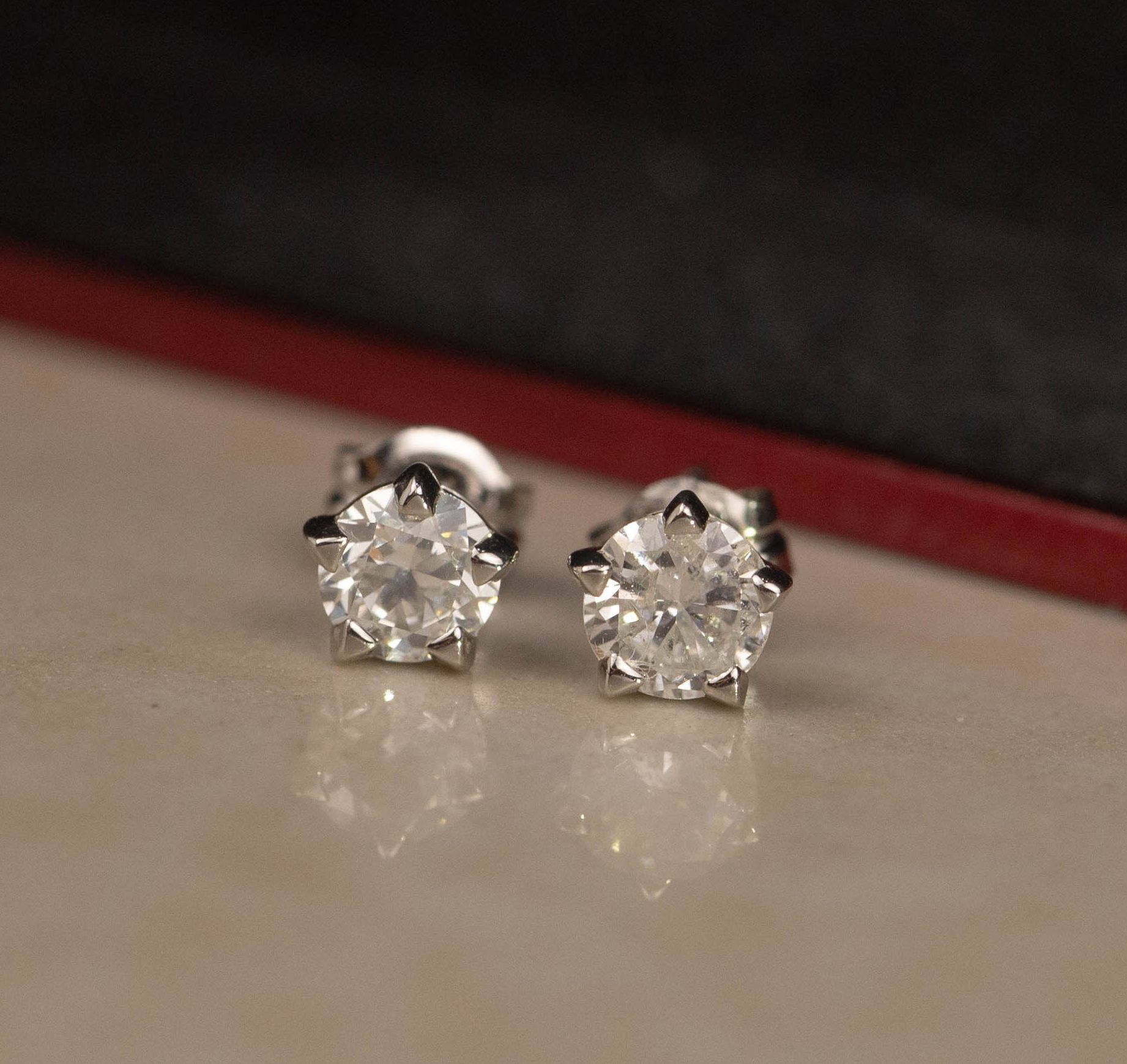 .50 CTW Diamond Stud Earrings PLATINUM JS131E