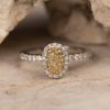 GIA-Certified .63 Carat Diamond w/.388 CTW Engagement Ring PLATINUM ER707