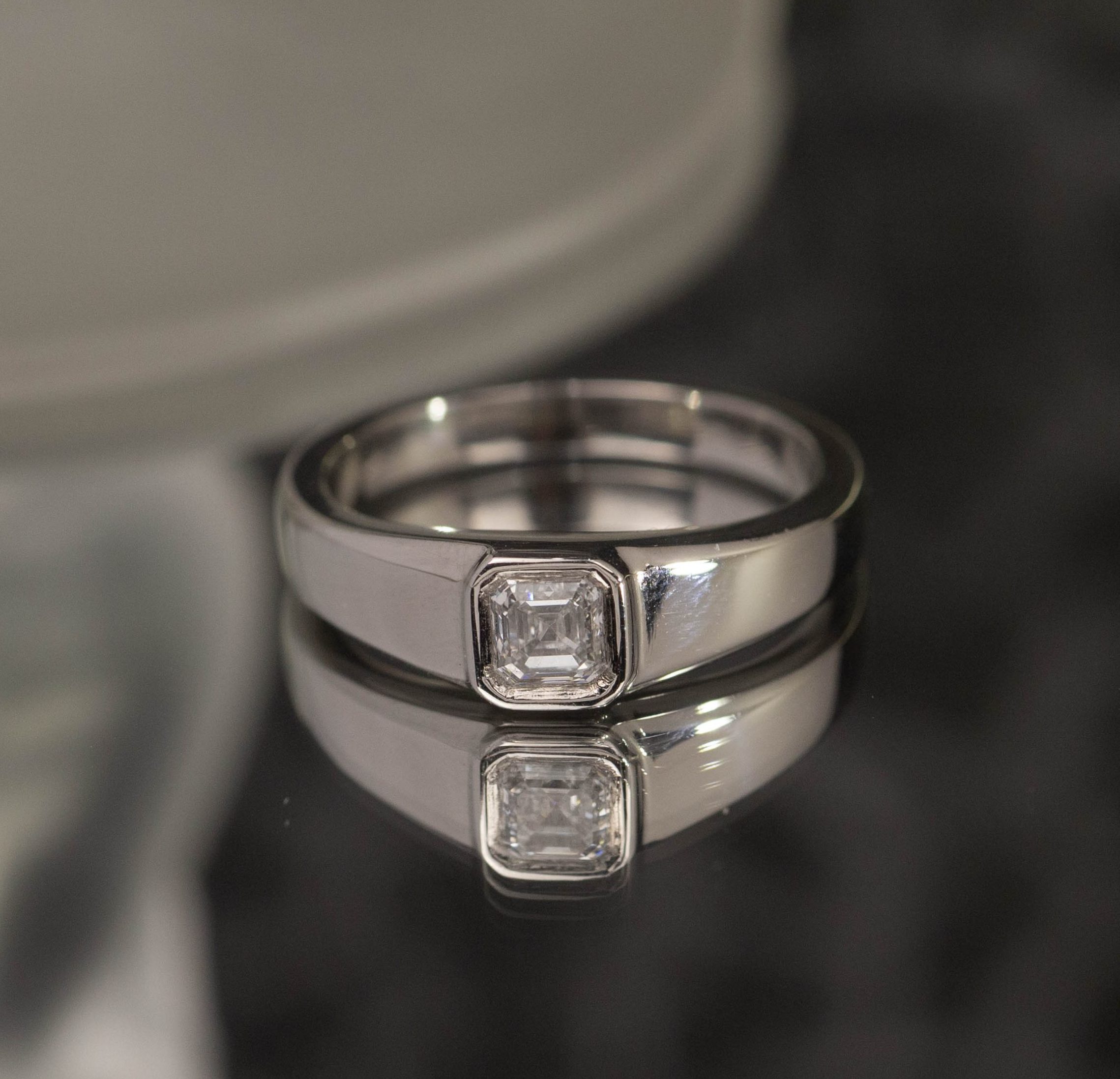 GIA-Certified .50 Carat Diamond Men’s Ring PLATINUM R222