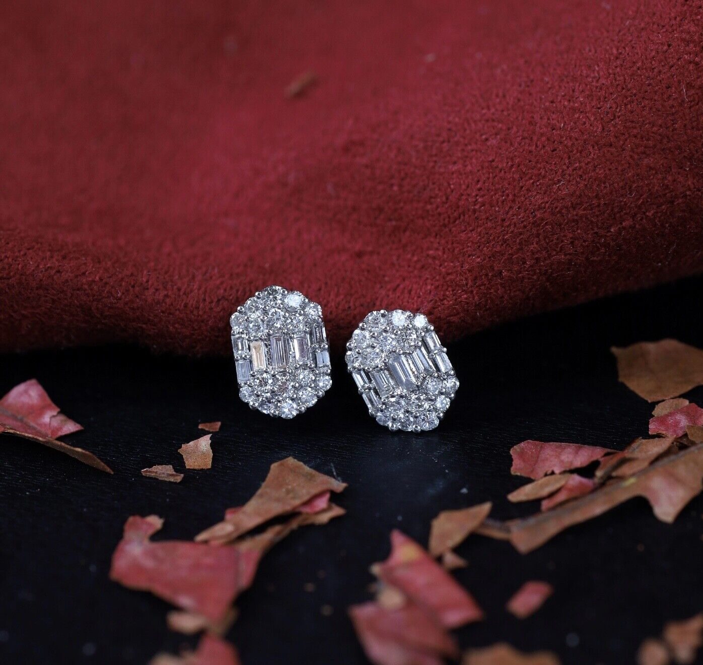 .40 CTW Diamond Earrings PLATINUM E549