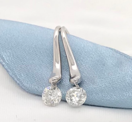.68 CTW Diamond Dangling Earrings PLATINUM E625
