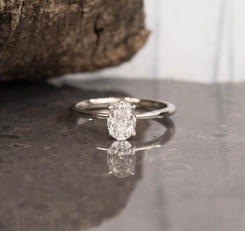 GIA-Certified 1.01 Carat Diamond Engagement Ring PLATINUM ER915