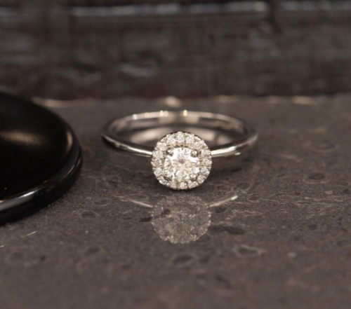 GIA-Certified .30 Carat Diamond w/ .08 CTW Engagement Ring PLATINUM ER942