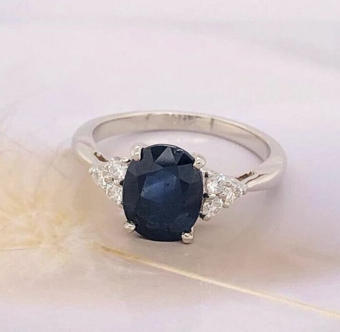 2.27 Carat Blue Sapphire w/ .18 CTW Diamond Ring PLATINUM R199