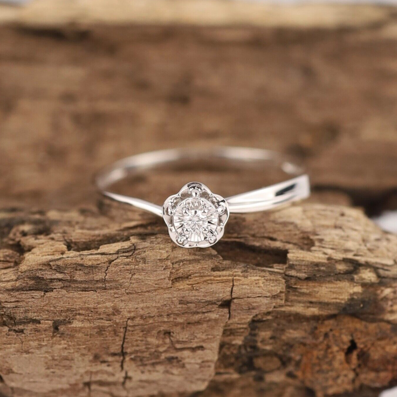.022 Carat Diamond Engagement Ring PLATINUM ER649-PT
