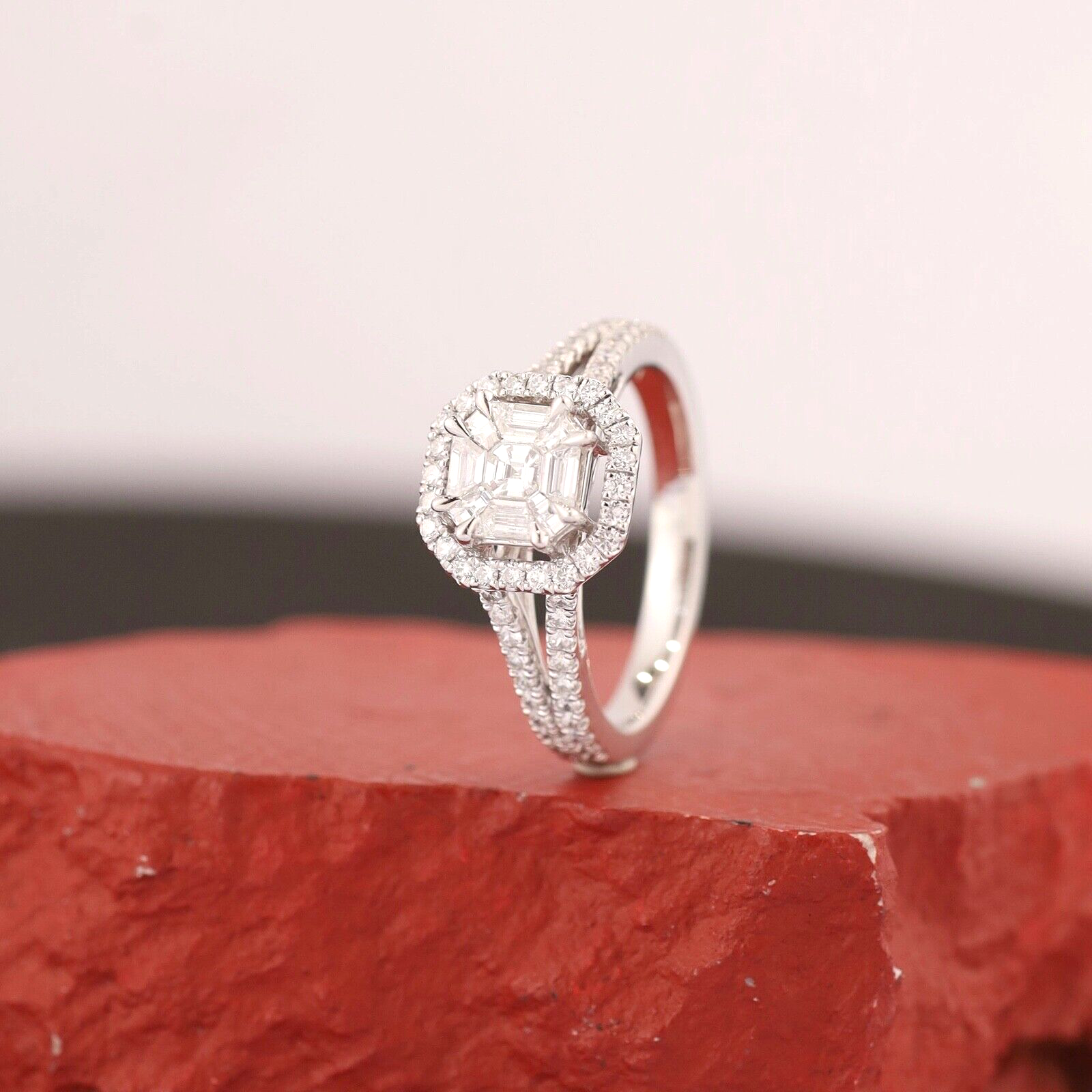 .90 CTW Diamond Engagement Ring PLATINUM ER0213-PT