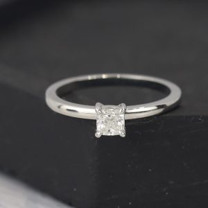 GIA .31 Carat Diamond Engagement Ring Platinum ER0400-PT