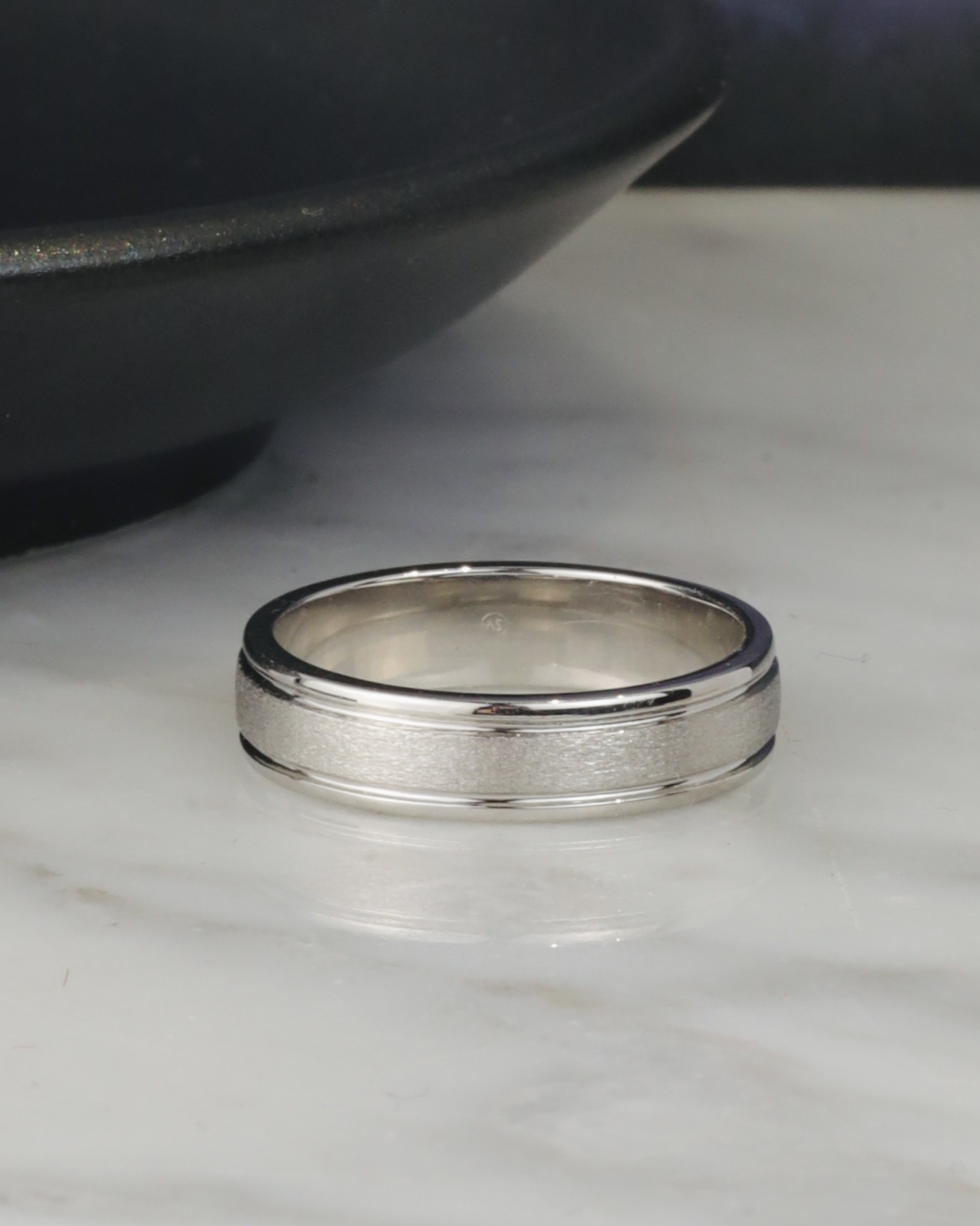 Platinum Wedding Ring WR35-3 PT
